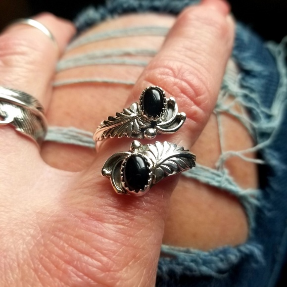 navajo Jewelry - Native American black onyx ring